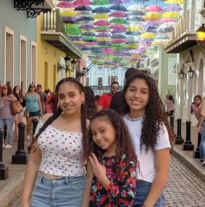 Meet your Posher, Yolanda